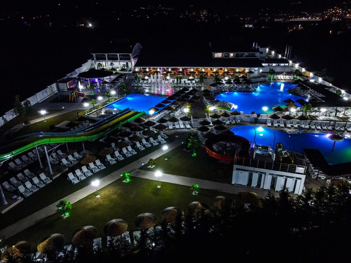 Hotel Aqua Kardzsali Kültér fotó
