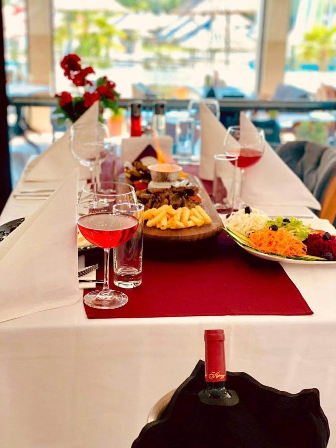 Hotel Aqua Kardzsali Kültér fotó
