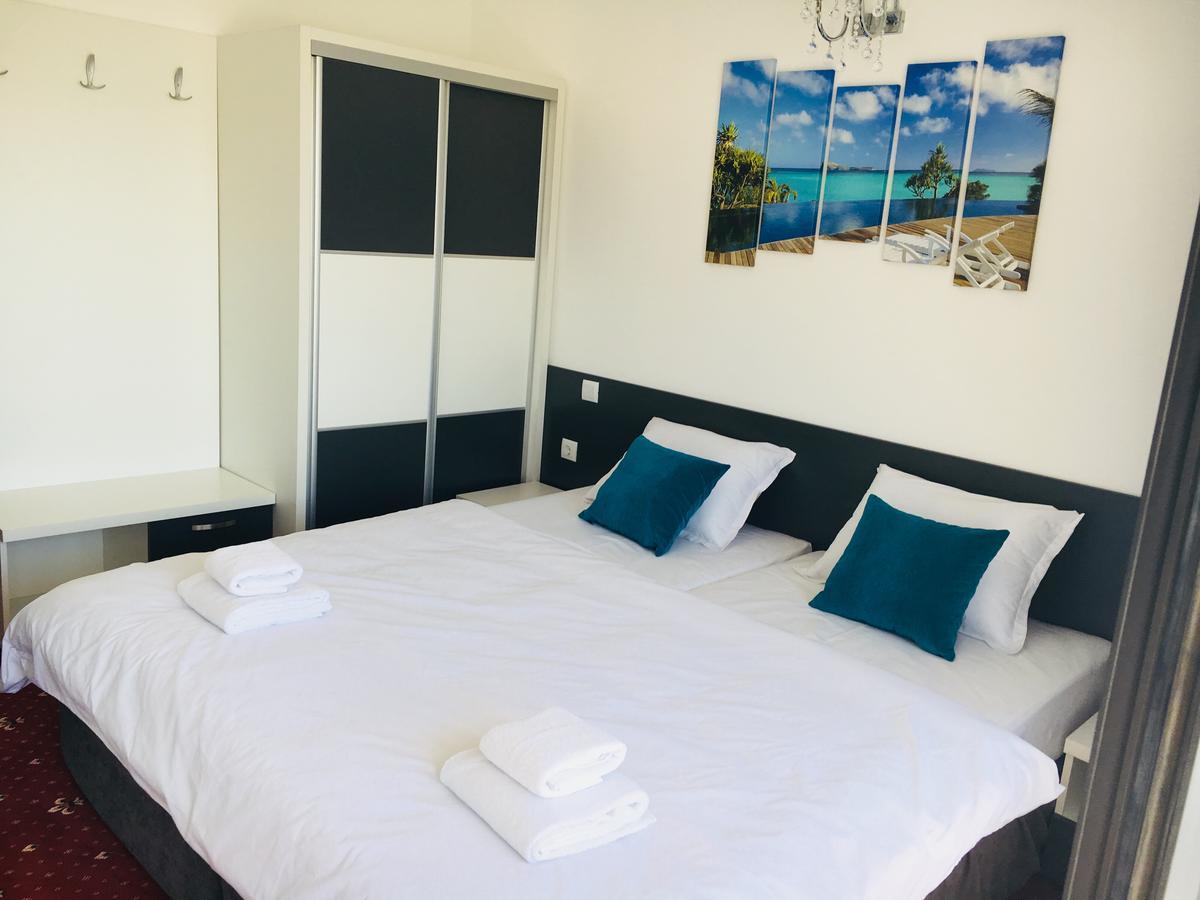 Hotel Aqua Kardzsali Kültér fotó