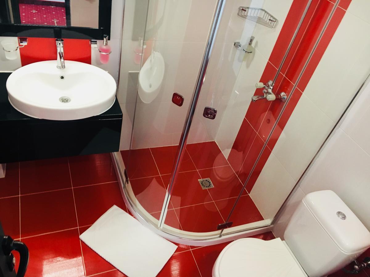 Hotel Aqua Kardzsali Kültér fotó