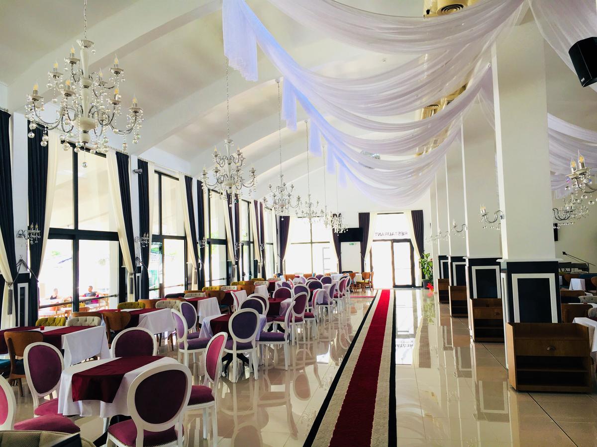 Hotel Aqua Kardzsali Kültér fotó