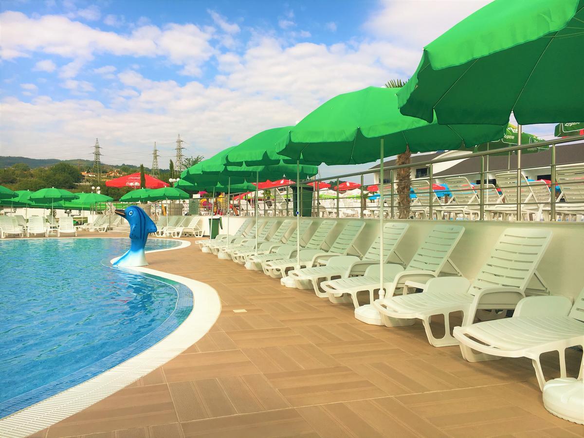 Hotel Aqua Kardzsali Kültér fotó